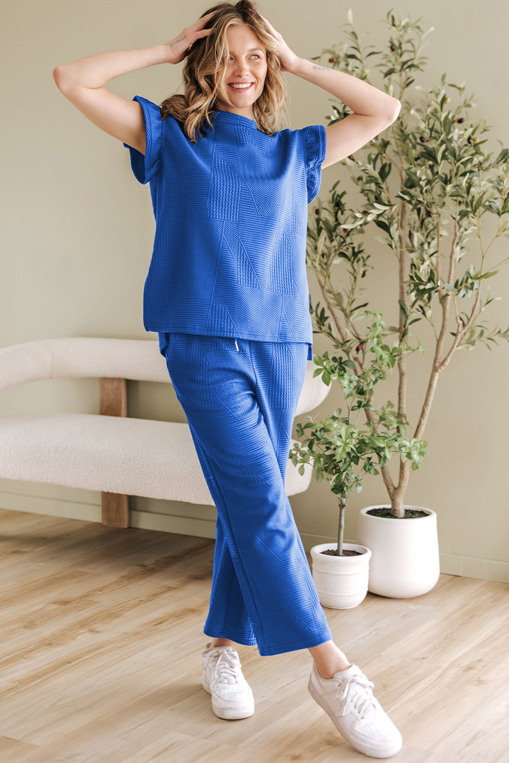 Dark Blue Ruffled Sleeve Summer Top and Cropped Loose Pants Set