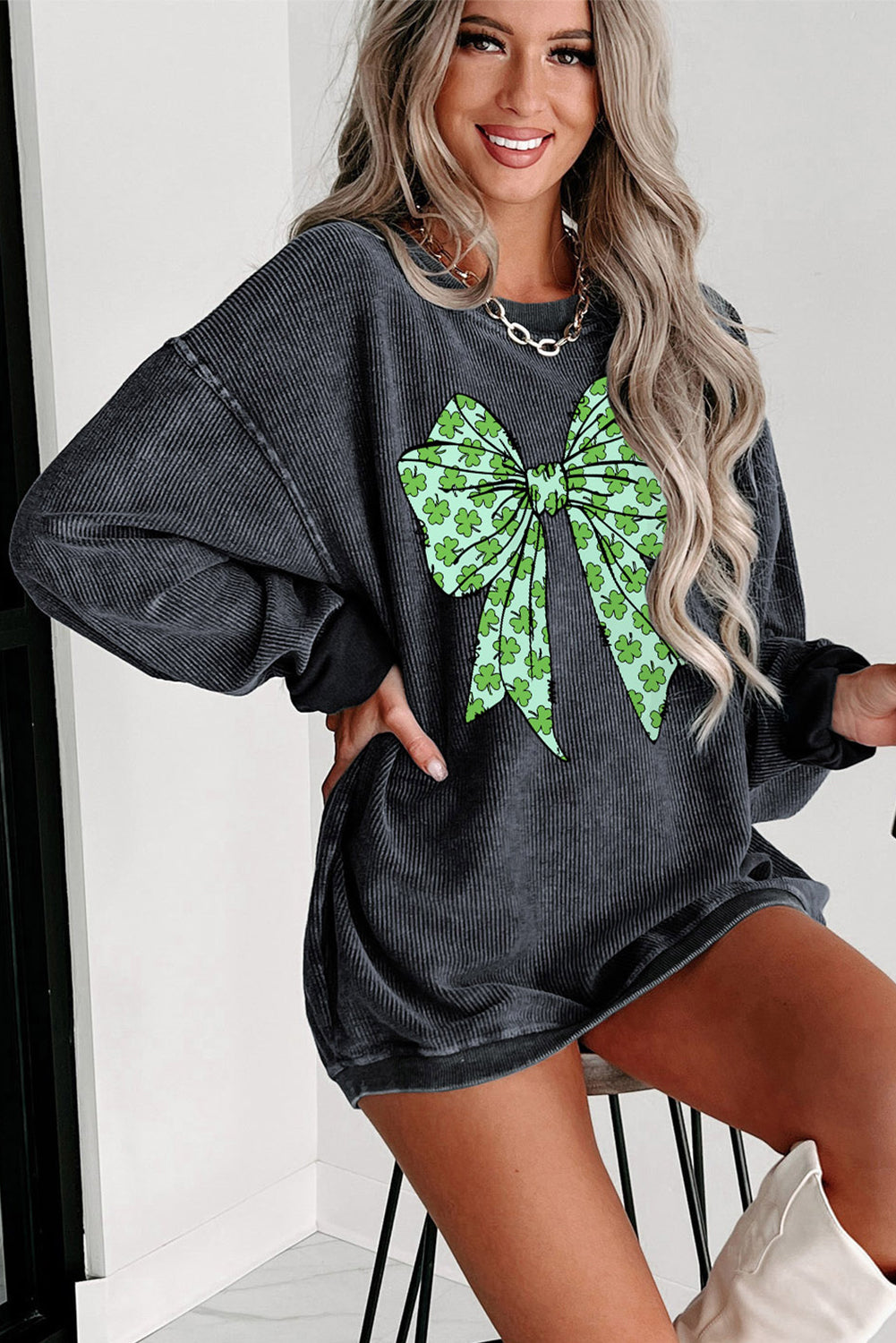 Gray Clover Bowknot Graphic Corded Pullover Sweatshirt