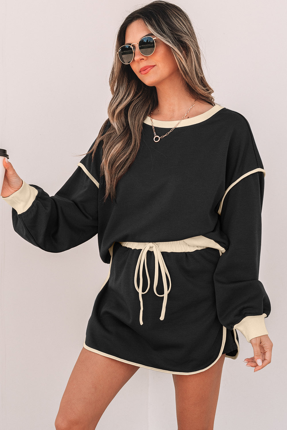 Black Color Contrast Loose Pullover and Lace-up Waist Skort Set