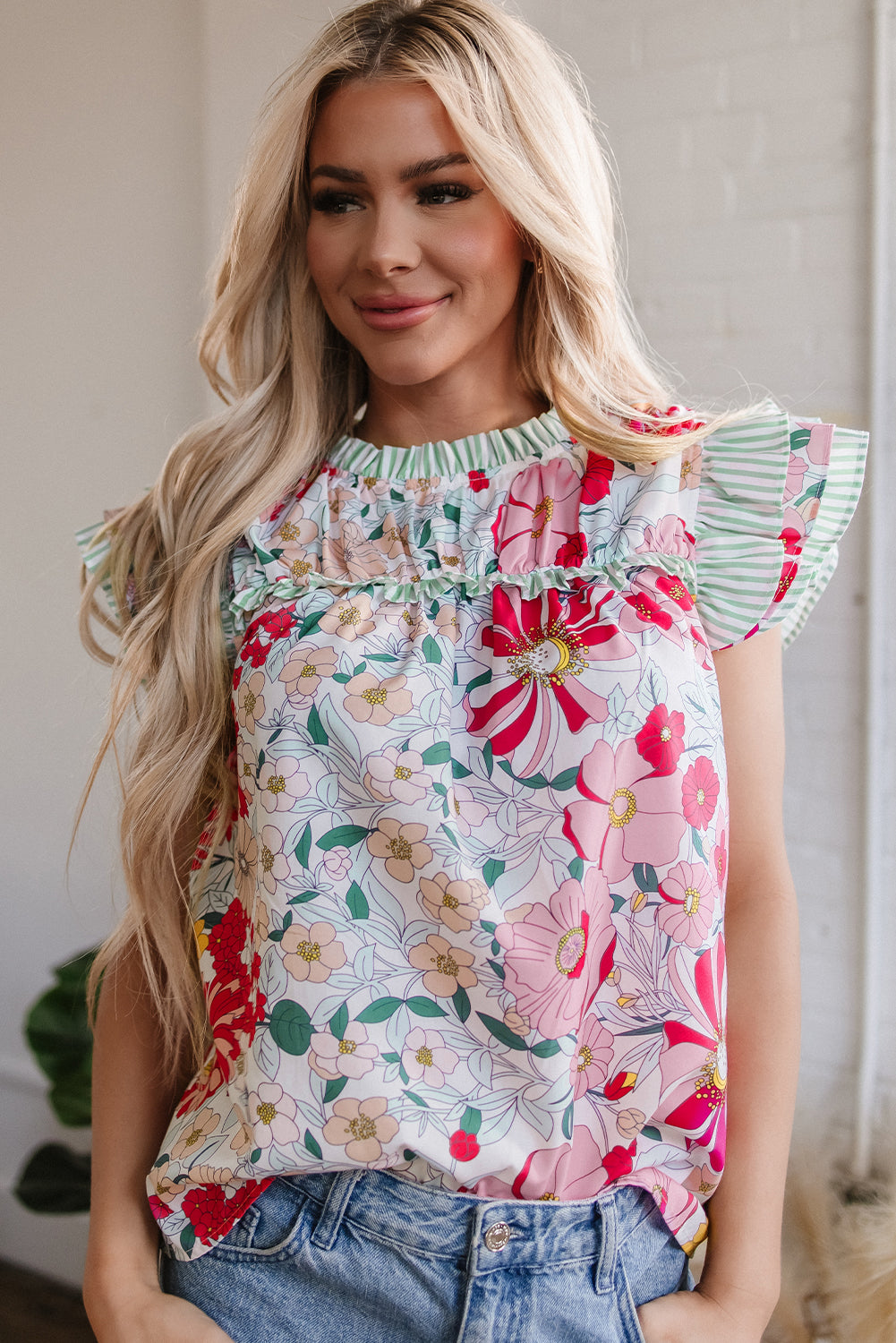 Pink Floral Print Contrast Ruffle Trim Short Sleeve Blouse