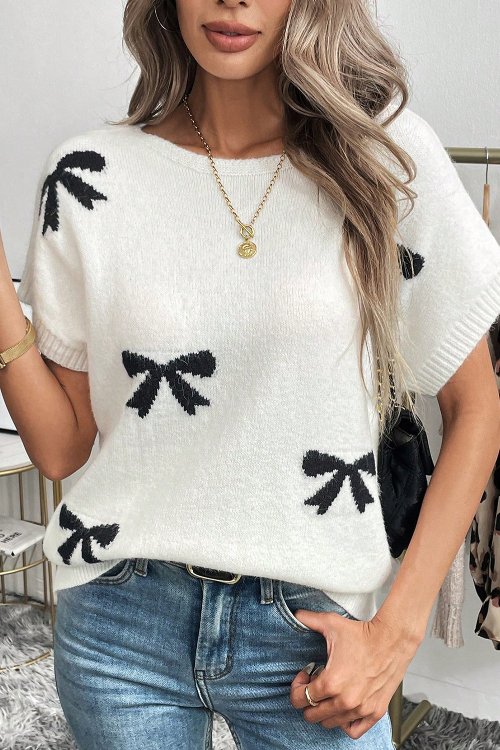 Black Bow Pattern Knit Short Sleeve Sweater